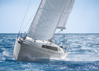 Louer voilier à ACI Jezera - Bavaria Cruiser 33