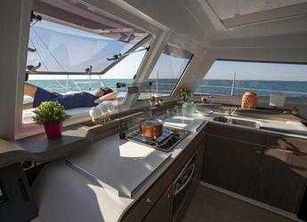 Alquilar catamarán en Club Naútico de Sant Antoni de Pormany - Bali Catspace TEAM FACTORY