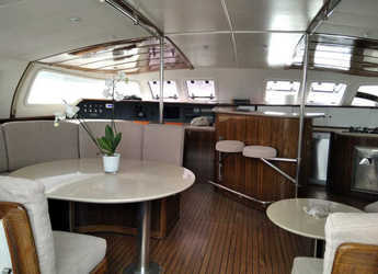 Alquilar catamarán en Club Naútico de Sant Antoni de Pormany - Marquises 56