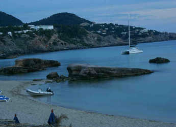 Alquilar catamarán en Club Naútico de Sant Antoni de Pormany - Marquises 56