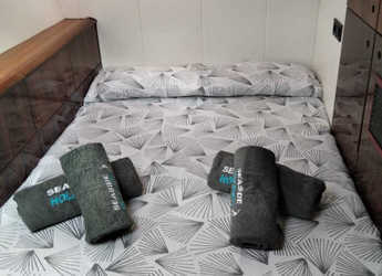 Alquilar catamarán en Club Naútico de Sant Antoni de Pormany - Marquises 56