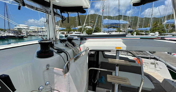 Louer catamaran à Nanny Cay - Lagoon 42 - 4 + 2 cab.