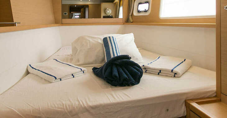 Rent a catamaran in Nanny Cay - Lagoon 450 F - 4 + 2 cab.
