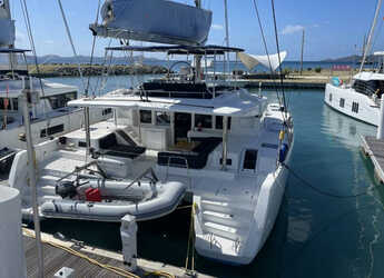 Rent a catamaran in Nanny Cay - Lagoon 52 F - 6 + 1 cab.