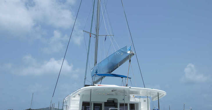 Chartern Sie katamaran in Nanny Cay - Lagoon 450 F - 4 + 2 cab.