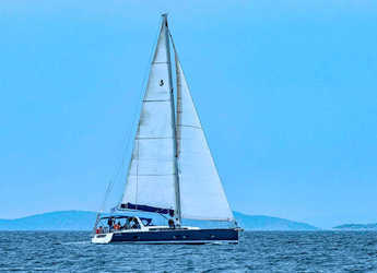 Rent a sailboat in Lavrion Marina - Oceanis 55