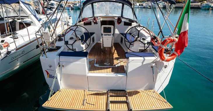 Rent a sailboat in Porto Olbia - Sun Odyssey 449