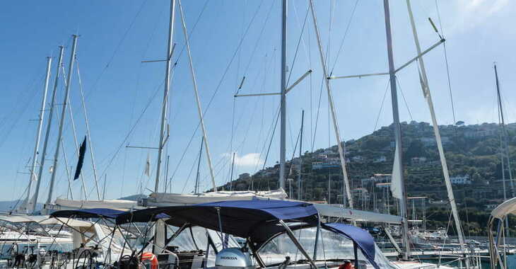 Alquilar velero en Porto Olbia - Sun Odyssey 410