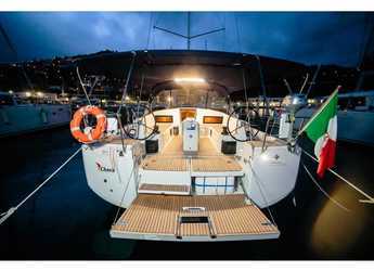Rent a sailboat in Marina di Olbia - Sun Odyssey 490