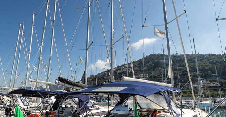 Chartern Sie segelboot in Porto Olbia - Sun Odyssey 479