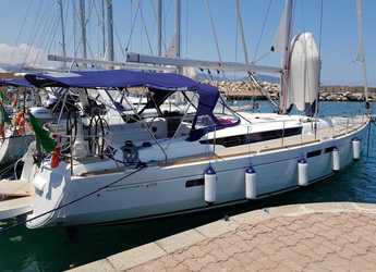 Rent a sailboat in Marina di Olbia - Sun Odyssey 479