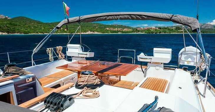 Rent a sailboat in Marina di Portisco - Dufour 520 Grand Large
