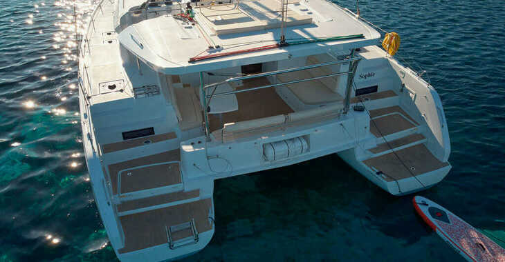 Rent a catamaran in SCT Marina - Lagoon 46