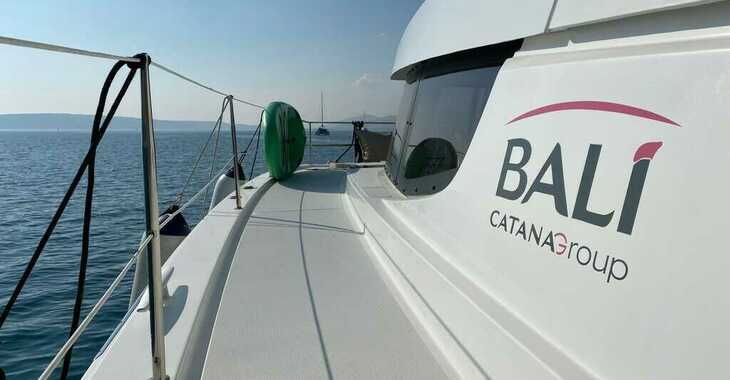 Alquilar catamarán en Marina Kastela - Bali 4.8 