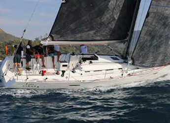 Rent a sailboat in Netsel Marina - First 40