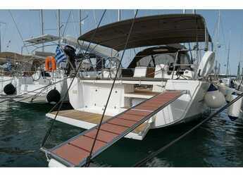 Rent a sailboat in Lefkas Marina - Dufour 460GL