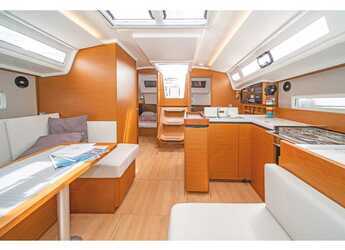 Rent a sailboat in Kos Marina - Sun Odyssey 410