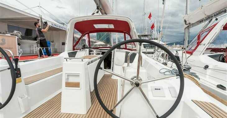 Rent a sailboat in Split (ACI Marina) - Oceanis 38.1