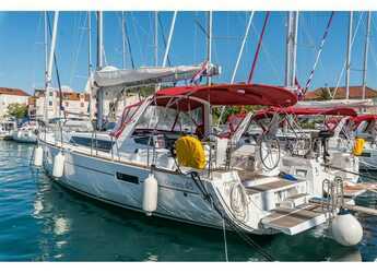 Chartern Sie segelboot in ACI Marina Split - Oceanis 45