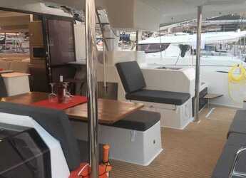 Rent a catamaran in Marina Baotić - Saona 47