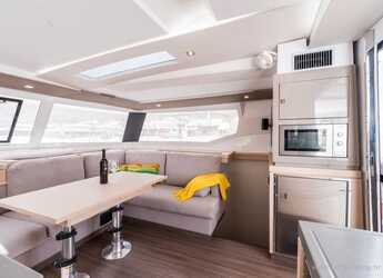 Rent a catamaran in Marina Baotić - Saona 47