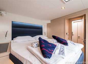 Rent a catamaran in Marina Baotić - Saona 47