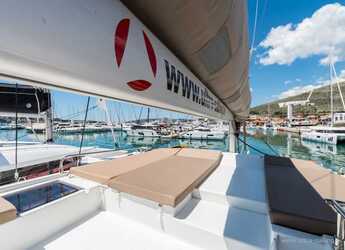 Rent a catamaran in Marina Baotić - Saona 47