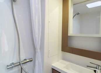 Rent a catamaran in Marina Baotić - Saona 47