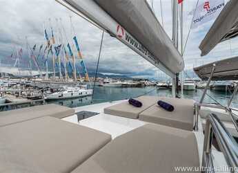 Rent a catamaran in Marina Baotić - Saona 47