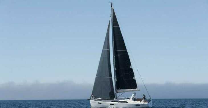 Rent a sailboat in Marina Split (ACI Marina) - Oceanis 41.1