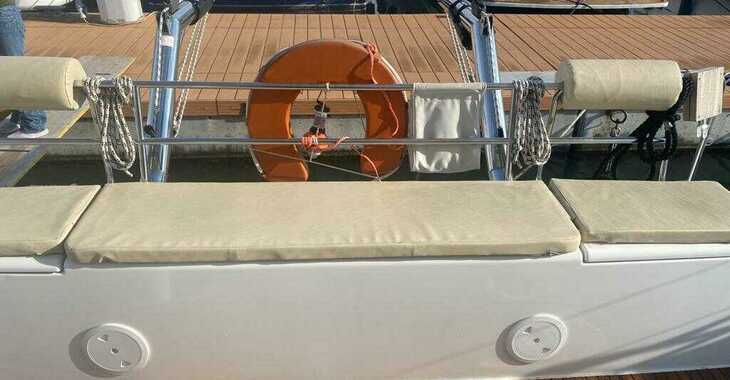 Rent a catamaran in Marina d'Arechi - Lagoon 40