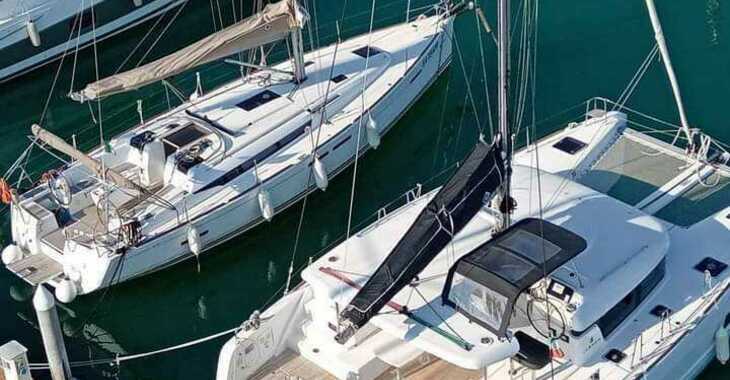 Rent a catamaran in Marina d'Arechi - Lagoon 40