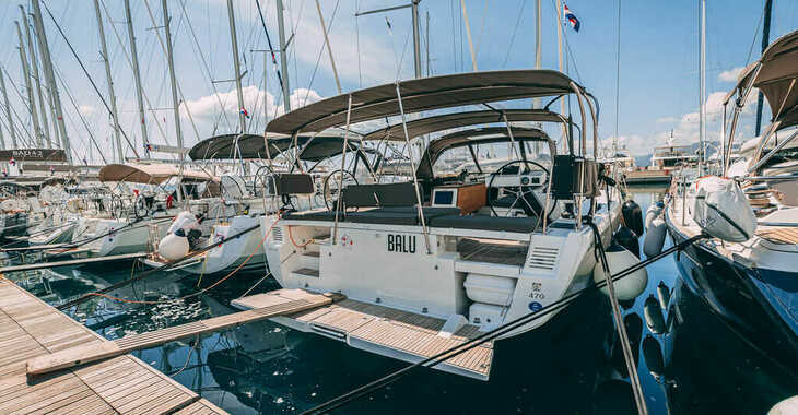 Alquilar velero en Marina Kastela - Dufour 470