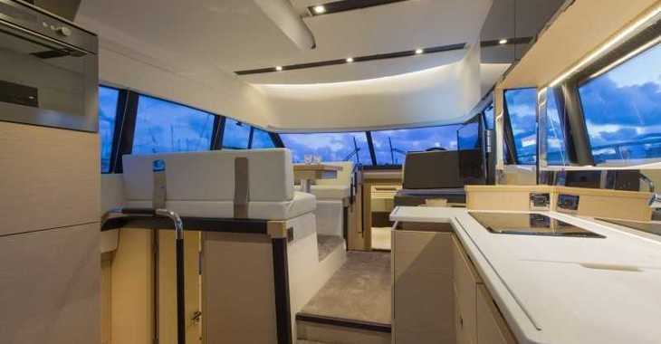 Chartern Sie motorboot in Marina di Cannigione - Prestige 420 Fly