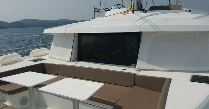 Rent a catamaran in Marina Kornati - Bali 4.1
