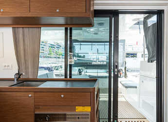 Alquilar catamarán en Nidri Marine - Lagoon 42