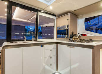 Alquilar catamarán en Nidri Marine - Isla 40