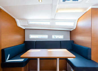 Rent a sailboat in Nidri Marine - Sun Odyssey 410