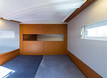 Rent a sailboat in Nidri Marine - Sun Odyssey 410