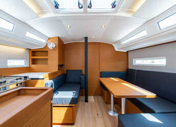 Rent a sailboat in Nidri Marine - Sun Odyssey 410