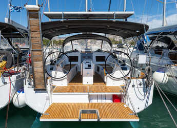Rent a sailboat in Nidri Marine - Sun Odyssey 410