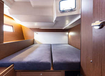 Rent a sailboat in Nidri Marine - Oceanis 51.1