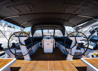 Rent a sailboat in Nidri Marine - Oceanis 51.1
