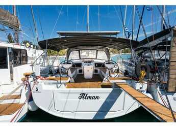 Rent a sailboat in Nidri Marine - Oceanis 51.1