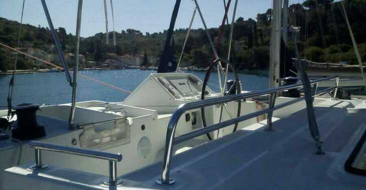 Rent a catamaran in Marina Split (ACI Marina) - Lagoon 450 F - 4 + 2 cab.