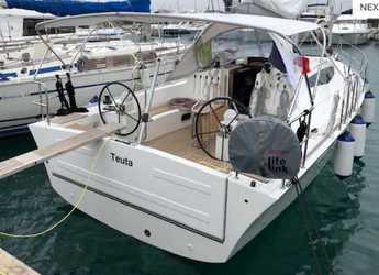 Rent a sailboat in Punat - Cobra 38
