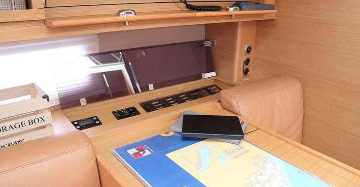 Rent a sailboat in Marina Frapa - Dufour Exclusive 56 - 3 + 1 cab.