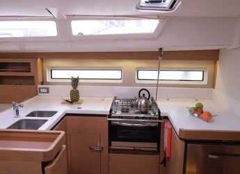 Rent a sailboat in D-Marin Gocek - Sun Odyssey 490 - 3 cab.