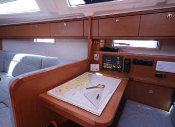 Rent a sailboat in D-Marin Gocek - Bavaria Cruiser 41 - 3 cab.