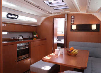 Rent a sailboat in D-Marin Gocek - Bavaria Cruiser 41 - 3 cab.